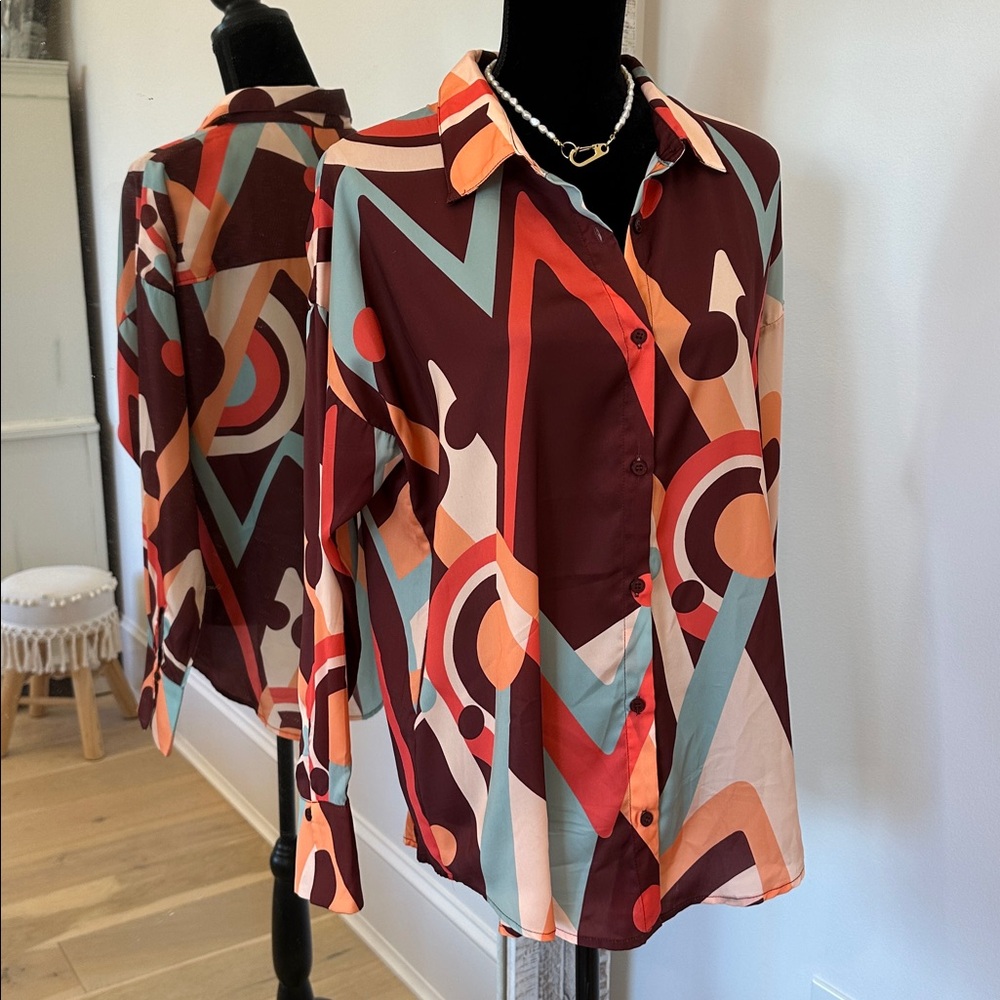 Vici Multicolor Geometric Button-Down Shirt